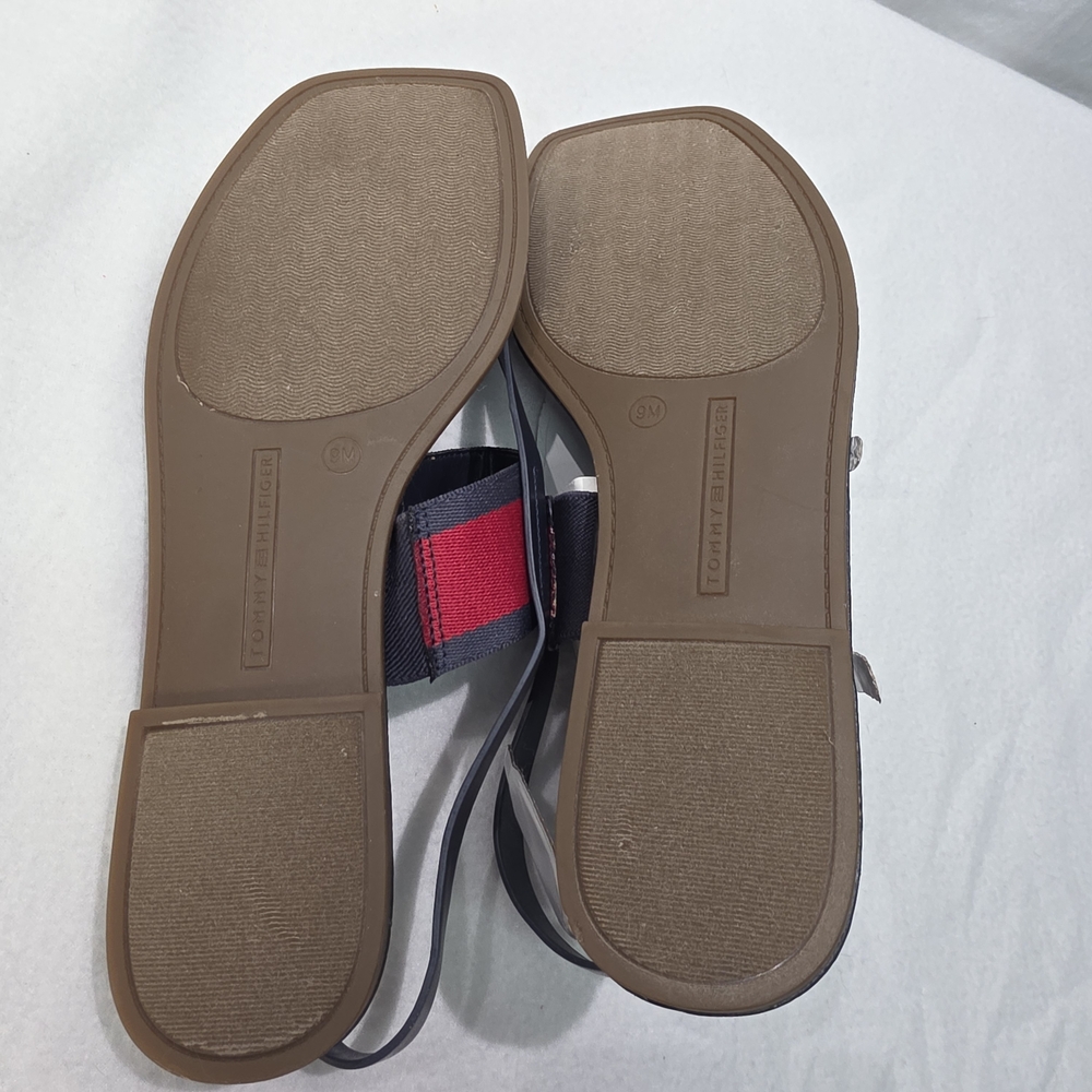 Tommy Hilfiger Blue, White & Red Logo Strap Sandals Size 9 NEW - Picture 3 of 4